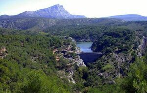 Accès limité à la Croix de Provence