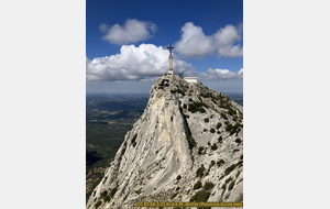 sainte victoire cote ubac